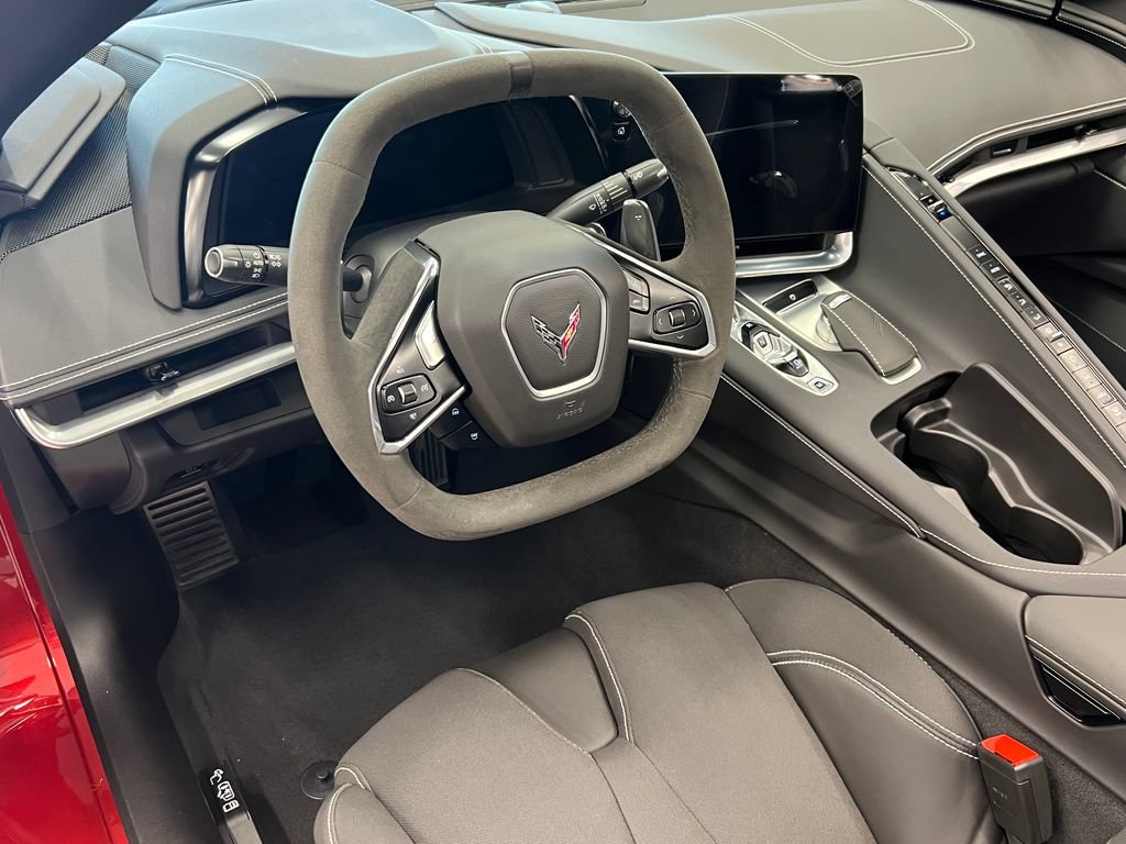 Used 2021 Chevrolet Corvette Stingray Convertible w/ 1LT RWD image 20