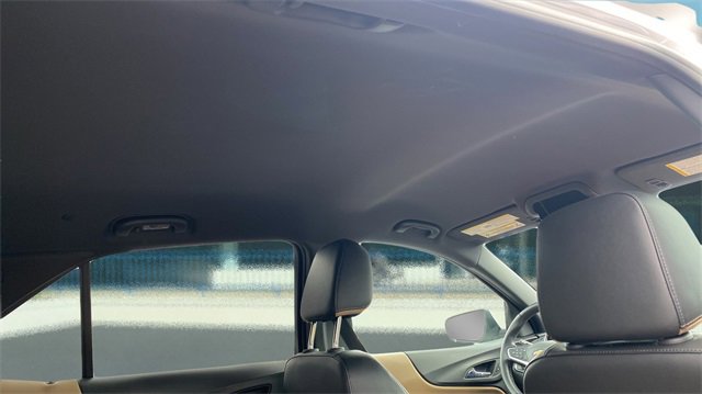 Used 2022 Chevrolet Equinox Premier image 16