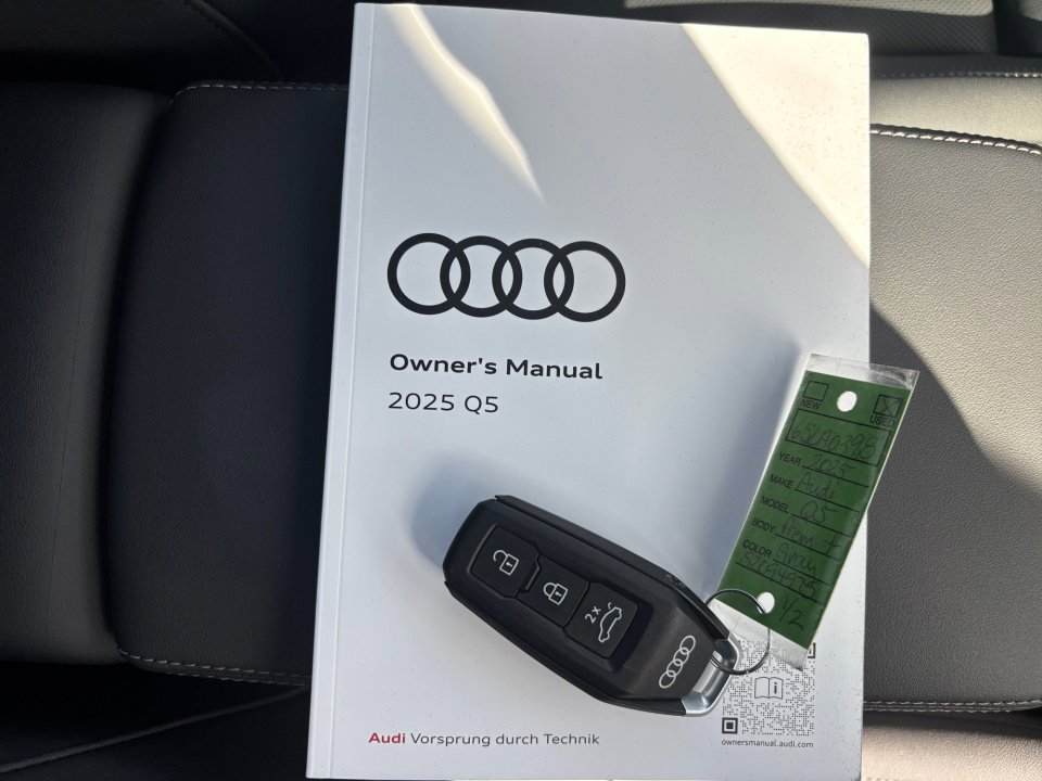 Certified 2025 Audi Q5 Premium Plus w/ Premium Plus image 34