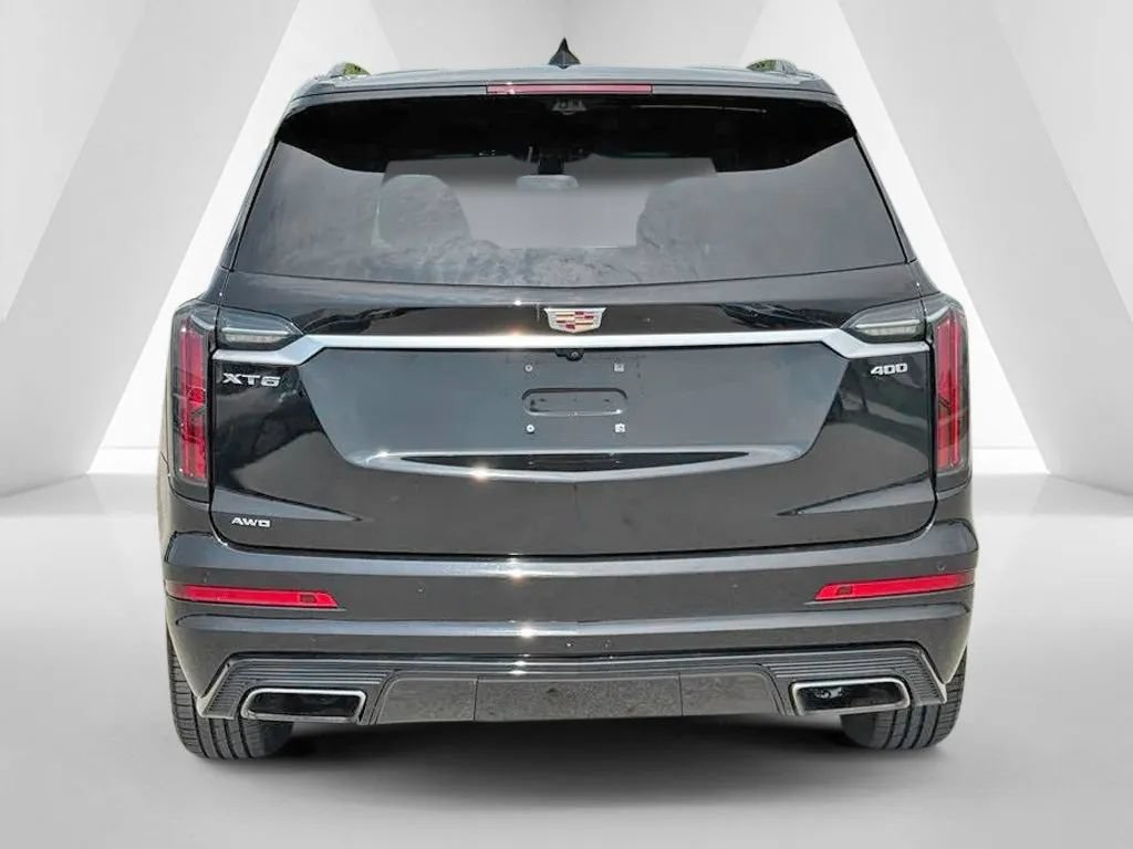 Used 2024 Cadillac XT6 Sport w/ Platinum Package AWD/4WD image 6