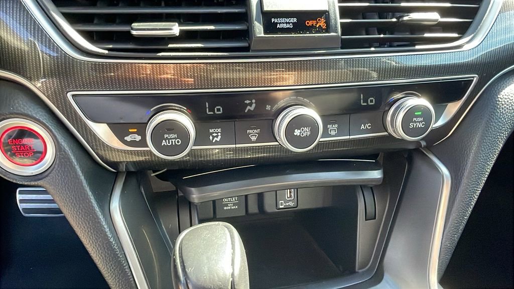 Used 2018 Honda Accord Sport image 19