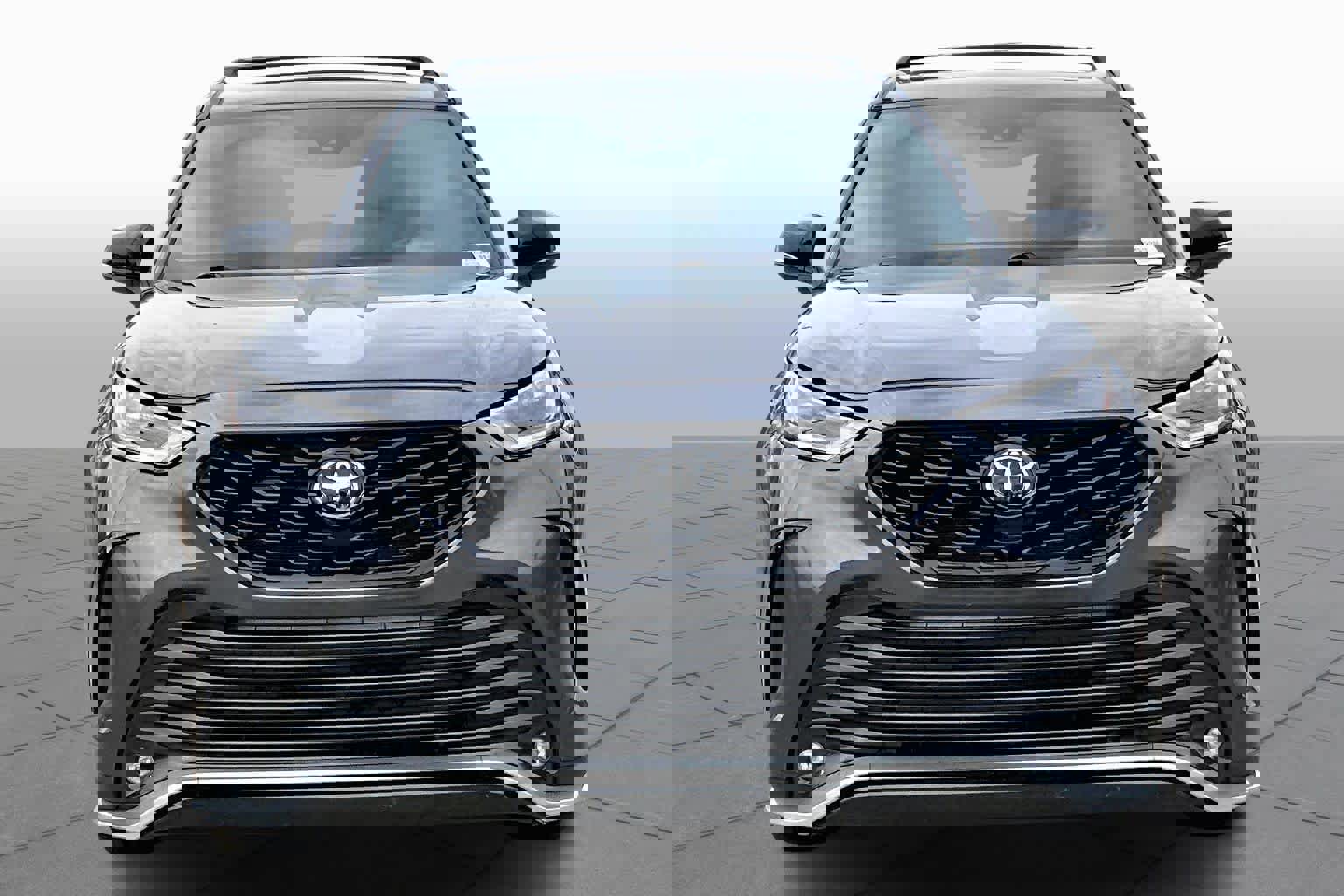 Used 2023 Toyota Highlander XSE image 4