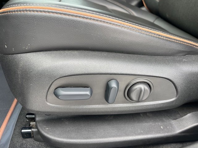 Used 2023 GMC Acadia AT4 w/ Trailering Package image 14