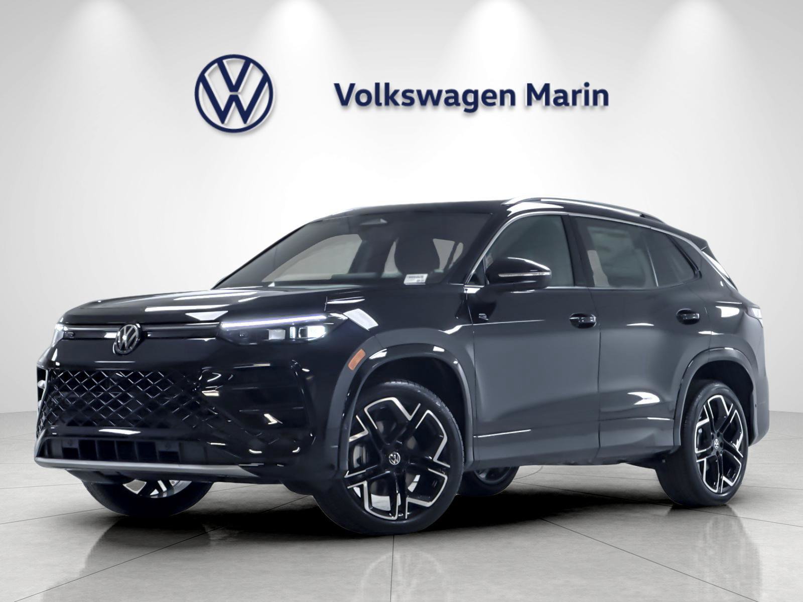 New 2026 Volkswagen Tiguan SEL R-Line