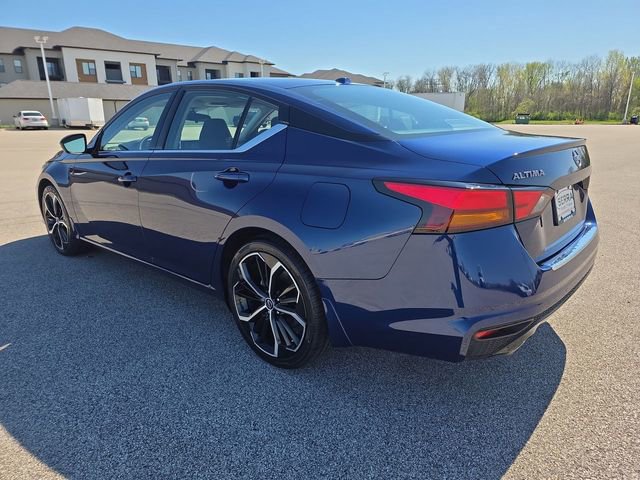 Used 2023 Nissan Altima 2.5 SR image 11