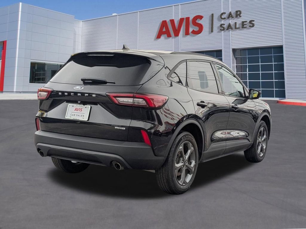 Used 2025 Ford Escape ST-Line AWD/4WD image 6