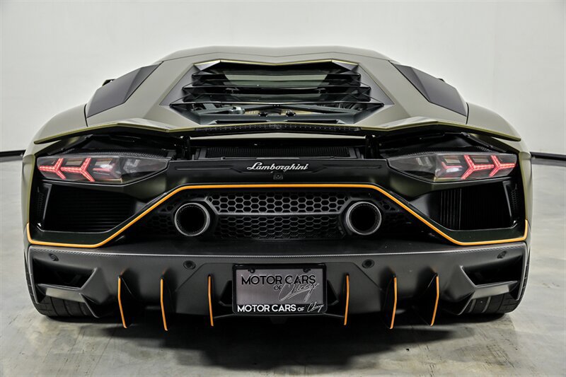 Used 2022 Lamborghini Aventador LP 780-4 Ultimae AWD/4WD image 11