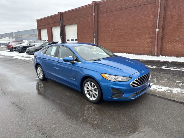 Used 2019 Ford Fusion SE image 11