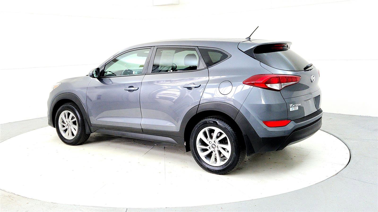 Used 2018 Hyundai Tucson SE AWD/4WD image 4