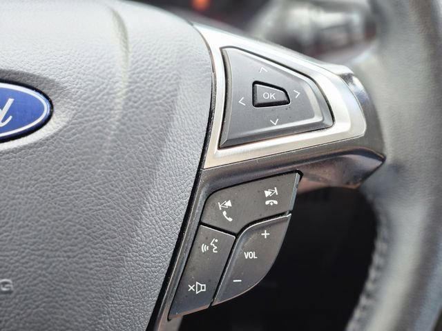 Used 2024 Ford Edge Titanium AWD/4WD image 18