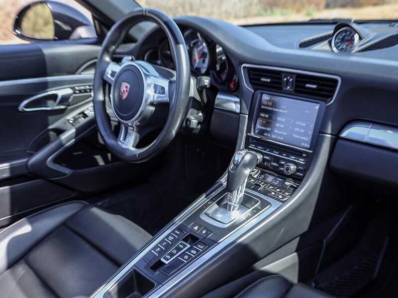 Used 2015 Porsche 911 Carrera 4S AWD/4WD image 24