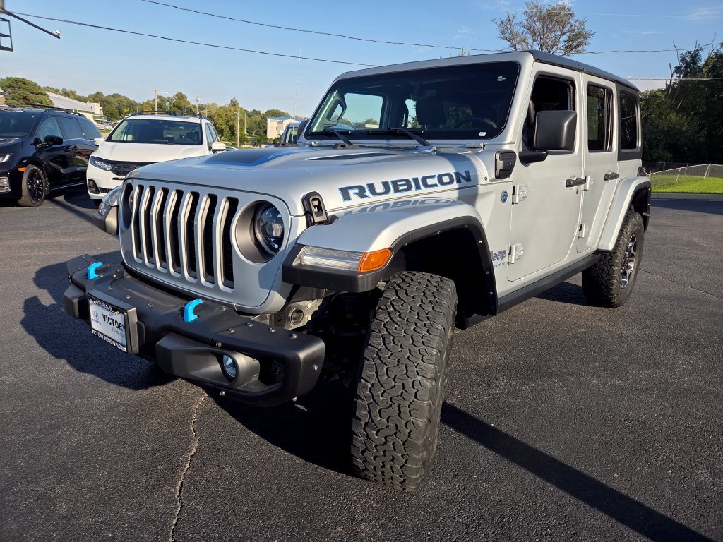 Used 2023 Jeep Wrangler Unlimited Rubicon 4xe w/ Steel Bumper Group AWD/4WD image 3