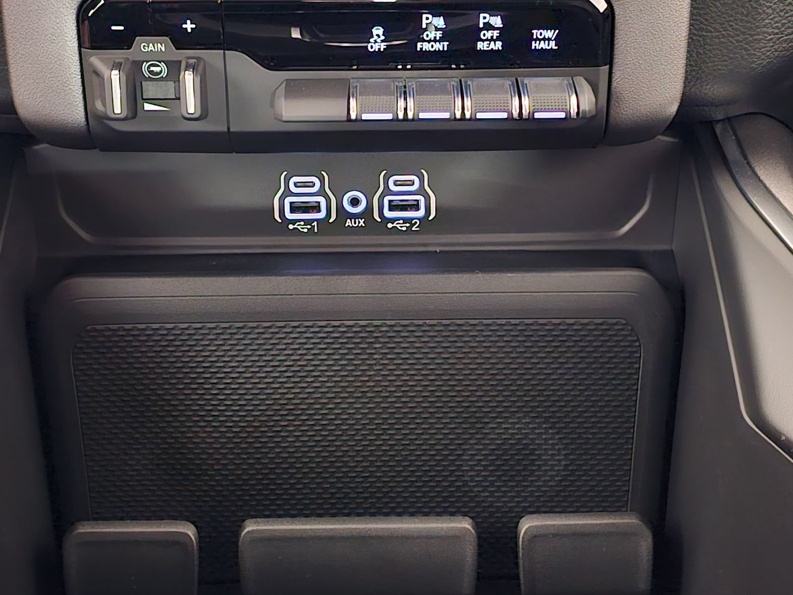 New 2026 RAM 1500 Big Horn AWD/4WD image 10