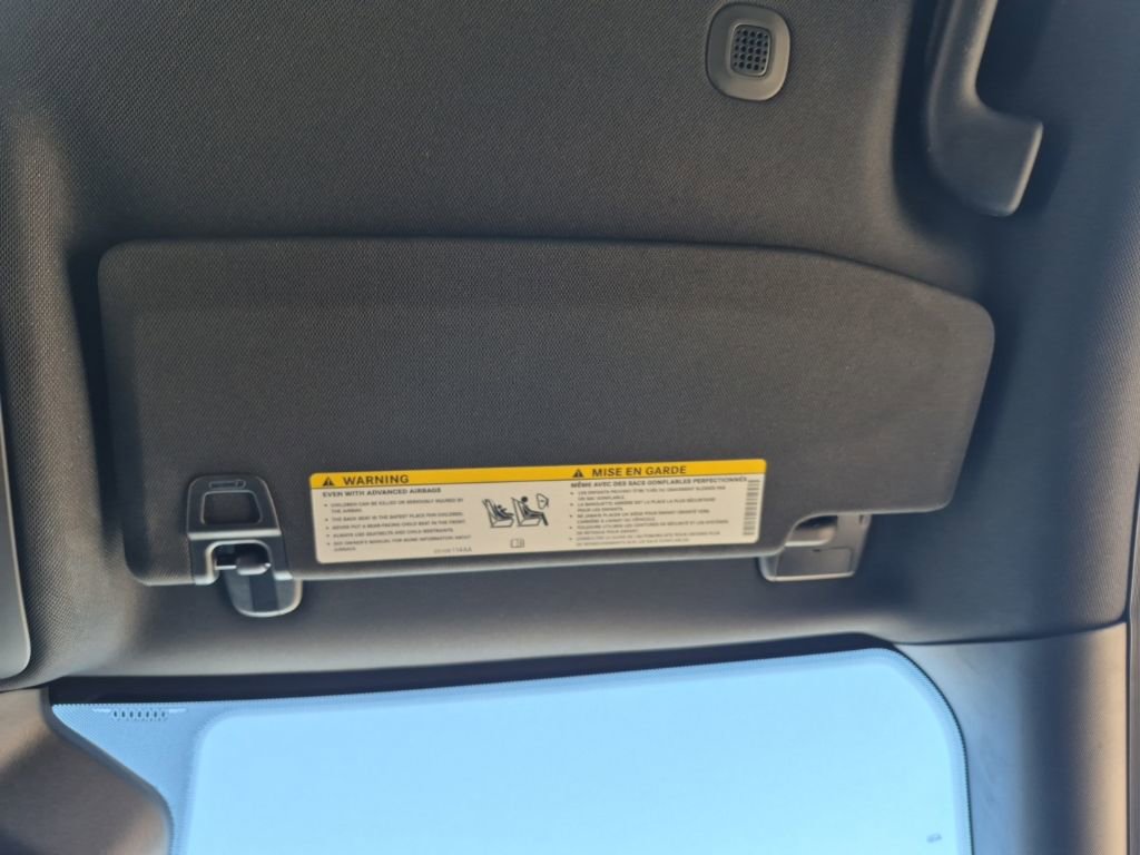 Used 2023 Jeep Grand Cherokee L Altitude AWD/4WD image 53