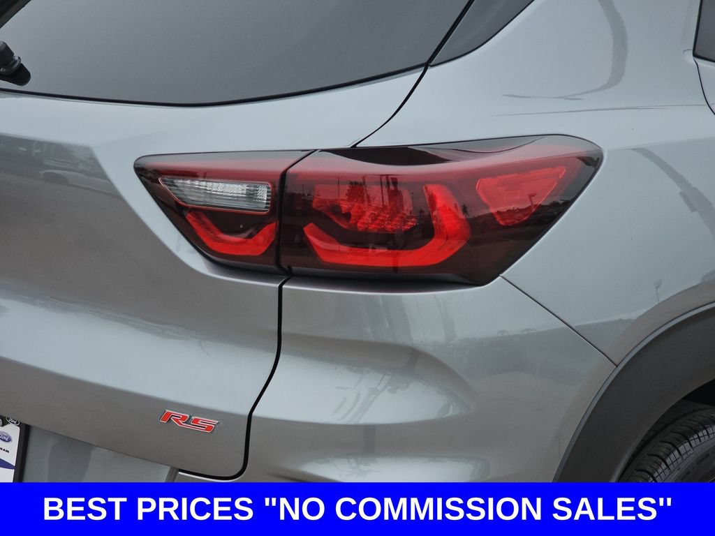 Used 2024 Chevrolet TrailBlazer RS w/ Convenience Package AWD/4WD image 40