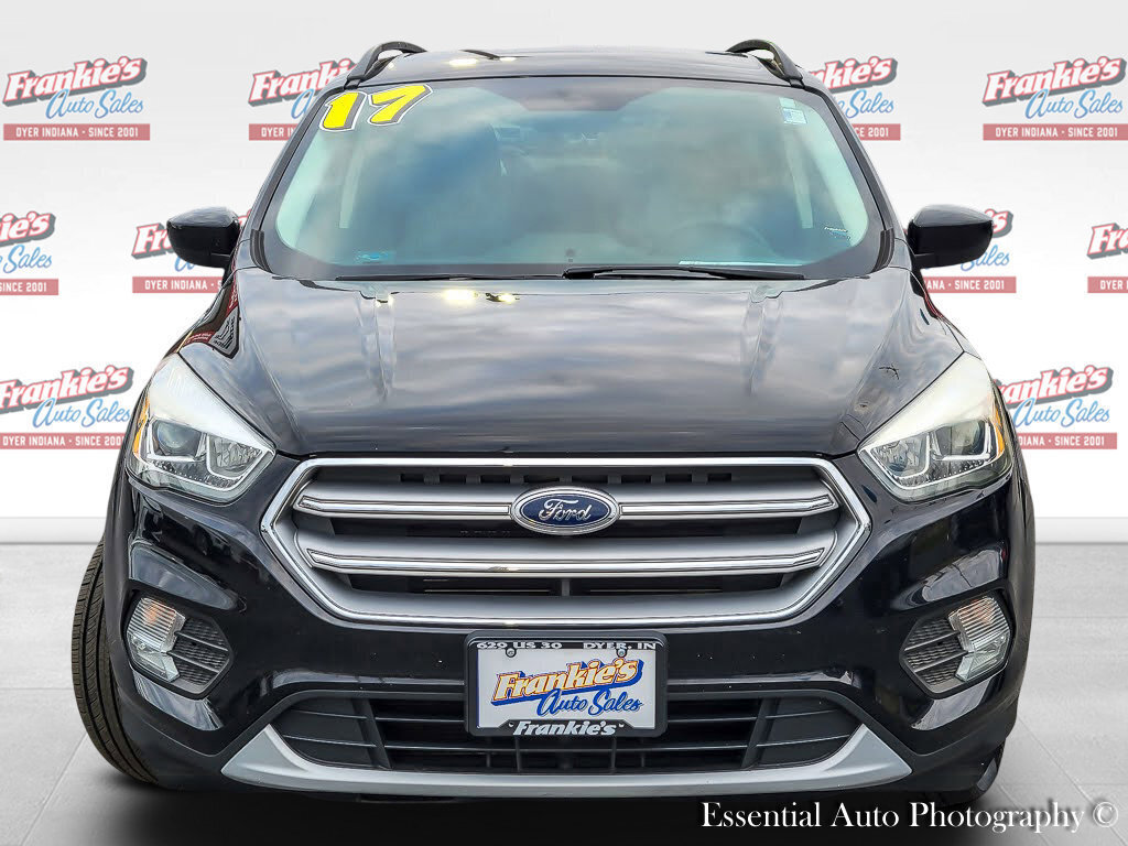 Used 2017 Ford Escape SE w/ Equipment Group 201A image 4