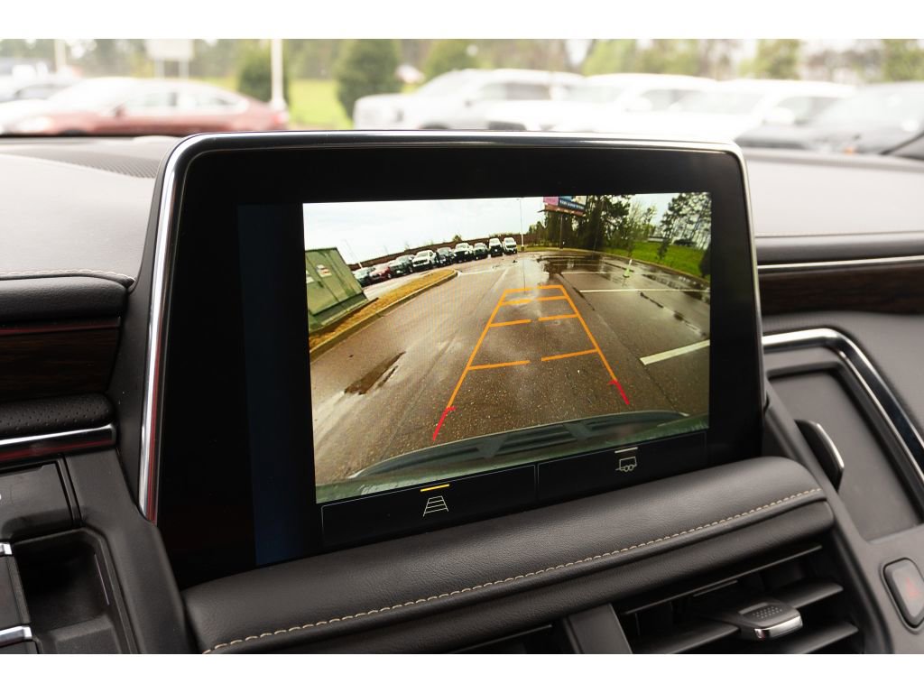 Used 2024 Chevrolet Suburban Premier AWD/4WD image 25