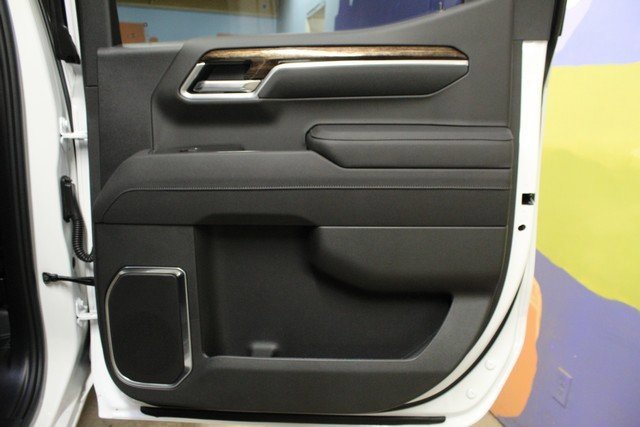New 2026 GMC Sierra 1500 Elevation image 11