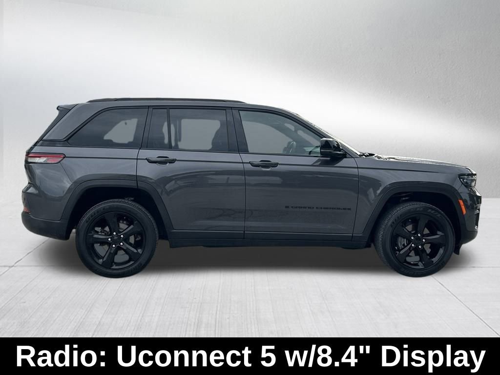 Certified 2024 Jeep Grand Cherokee Altitude image 6