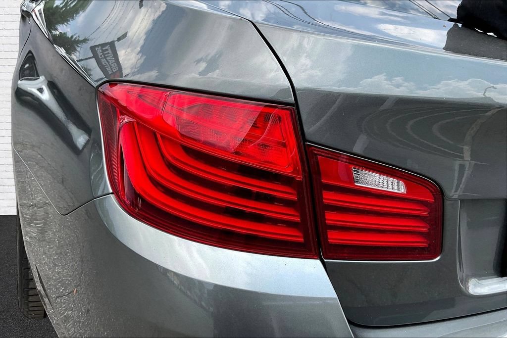 Used 2015 BMW 535i Sedan RWD image 23