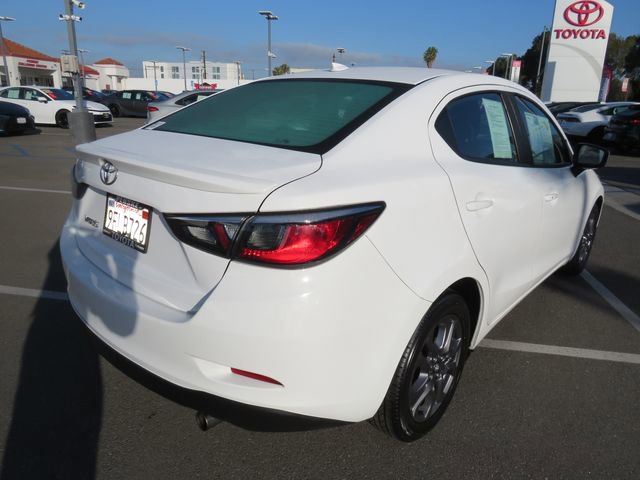 Used 2019 Toyota Yaris LE FWD image 10