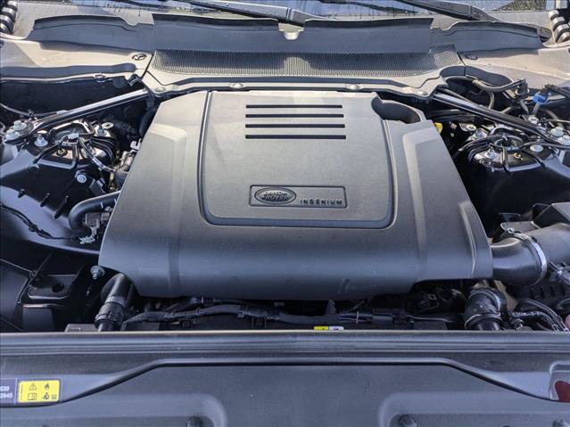New 2026 Land Rover Discovery Dynamic SE AWD/4WD image 18