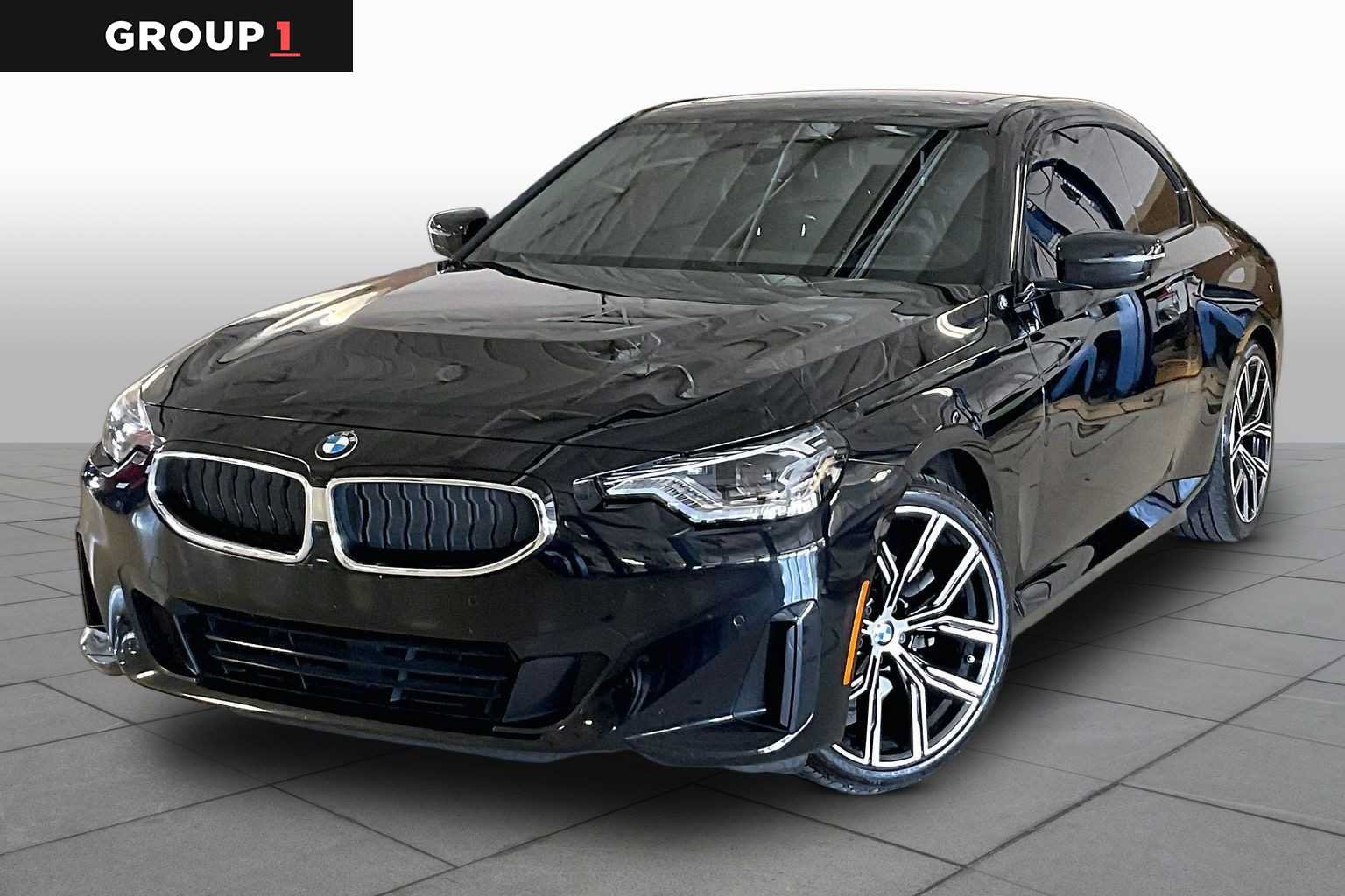 Used 2024 BMW 230i Coupe w/ Premium Package RWD image 1