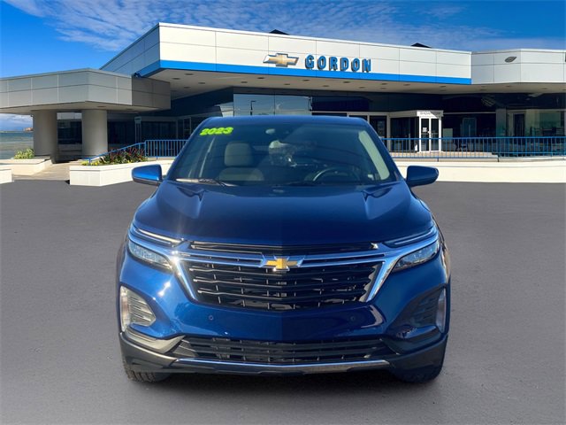Used 2023 Chevrolet Equinox LT image 3