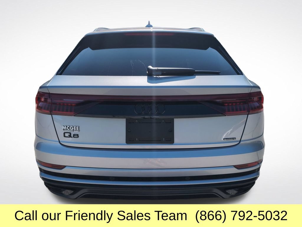 Used 2022 Audi Q8 Premium Plus AWD/4WD image 5