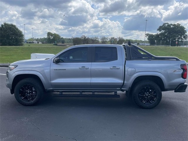 New 2025 Chevrolet Colorado Z71 w/ Midnight Edition image 6