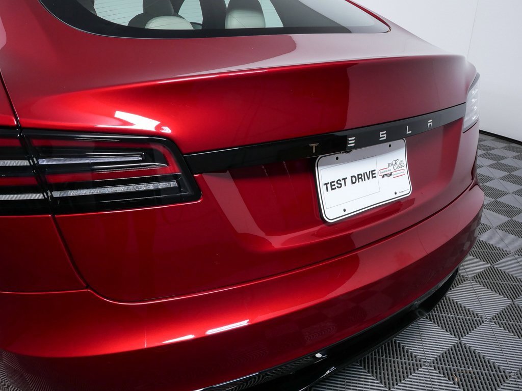 Used 2023 Tesla Model S Standard Range image 34