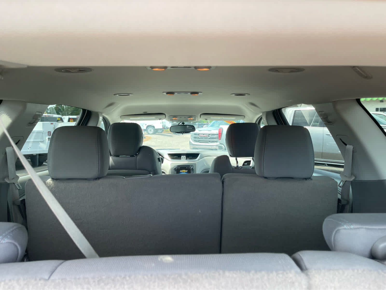 Used 2014 Chevrolet Traverse LS FWD image 23