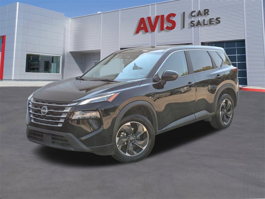 Used 2024 Nissan Rogue SV