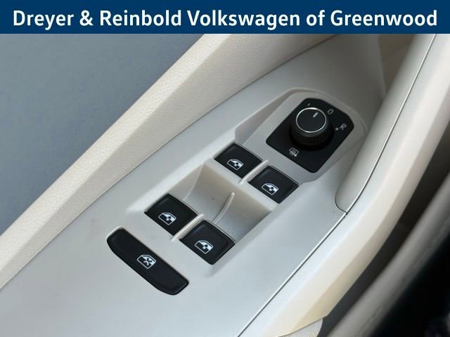 New 2026 Volkswagen Jetta SE FWD image 23