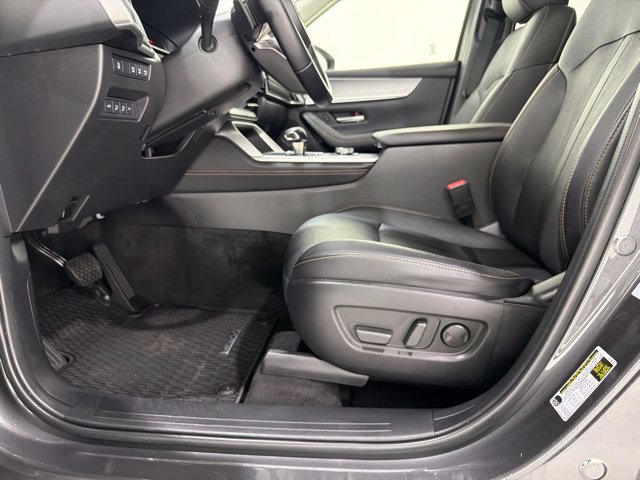 Used 2024 MAZDA CX-90 3.3 Turbo w/ Premium Package AWD/4WD image 14