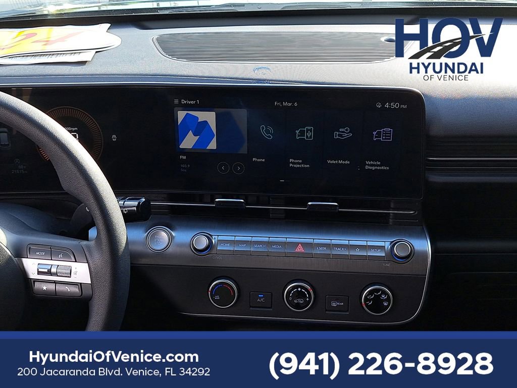 Certified 2024 Hyundai Kona SE image 25
