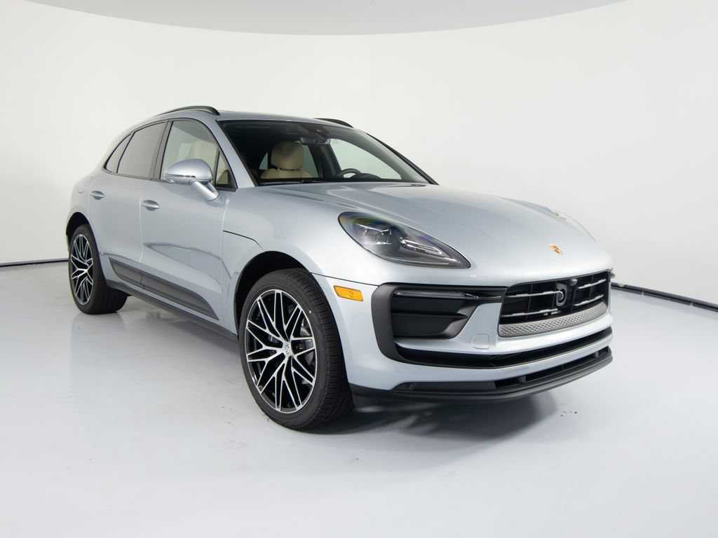 New 2026 Porsche Macan AWD/4WD image 12