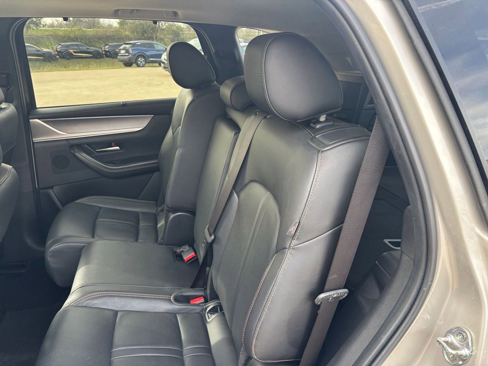 Used 2025 MAZDA CX-90 3.3 Turbo w/ Preferred Package image 35