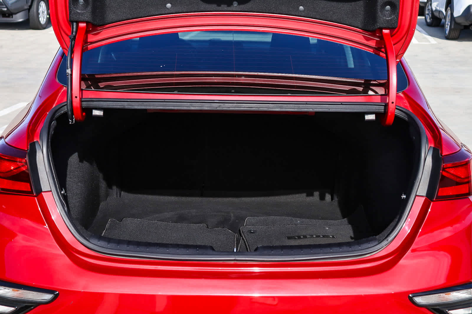 Used 2019 Kia Forte LXS image 27