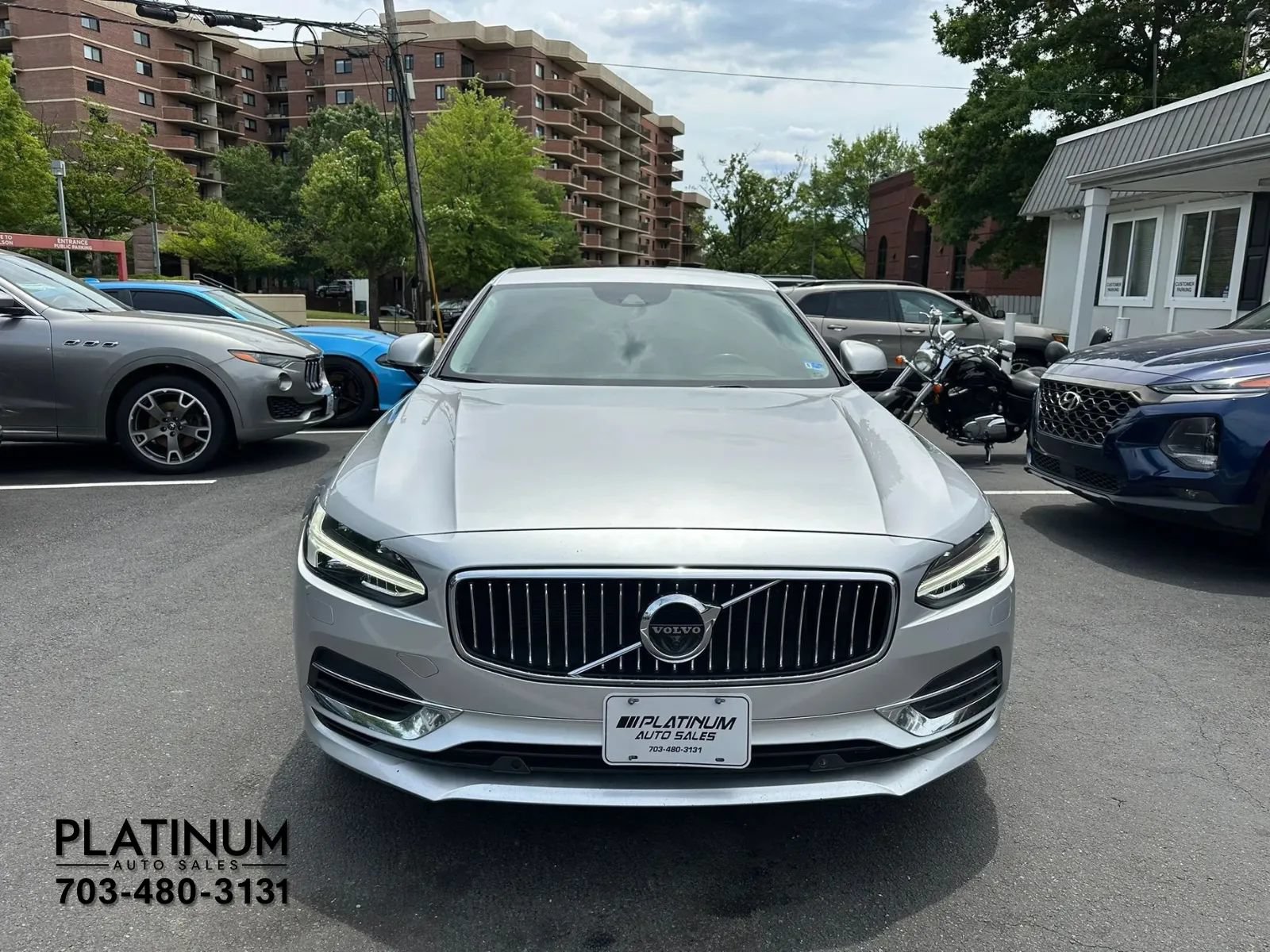 Used 2018 Volvo S90 T8 Inscription w/ Convenience Package AWD/4WD image 4