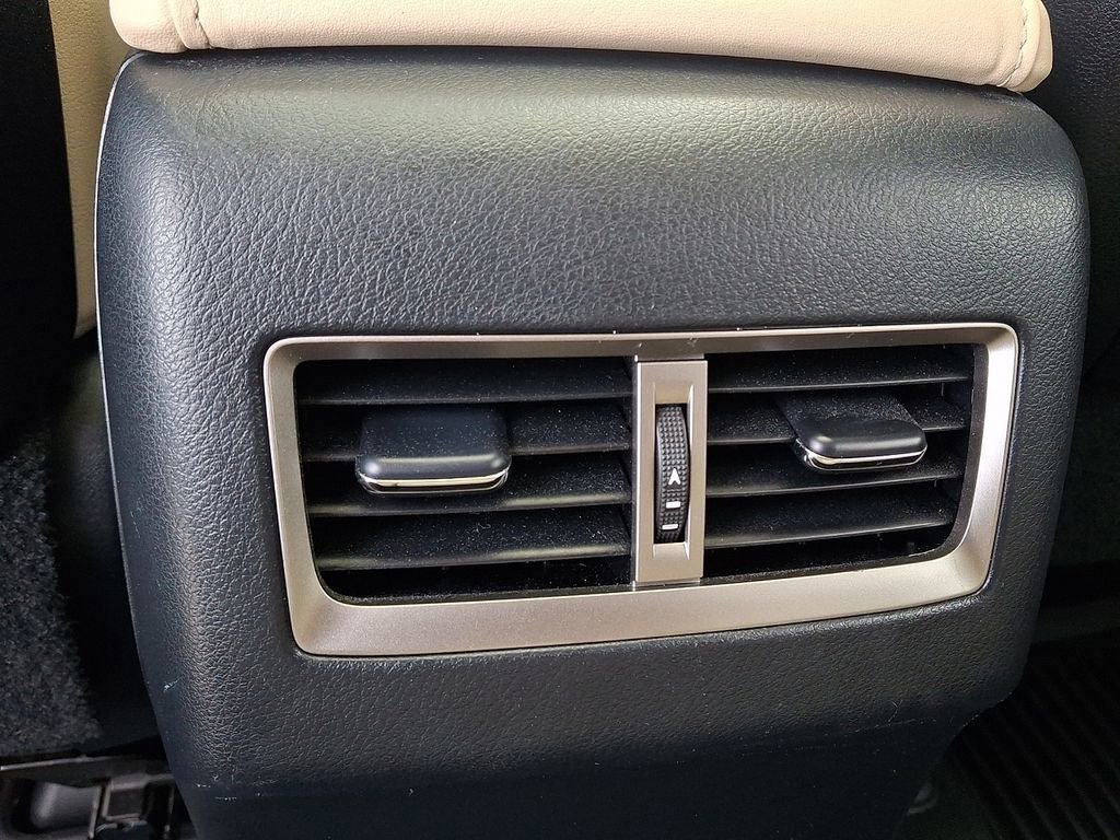 Used 2021 Lexus RX 350L Premium w/ Premium Package image 12