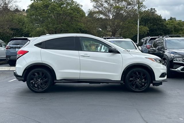 Certified 2022 Honda HR-V Sport image 2