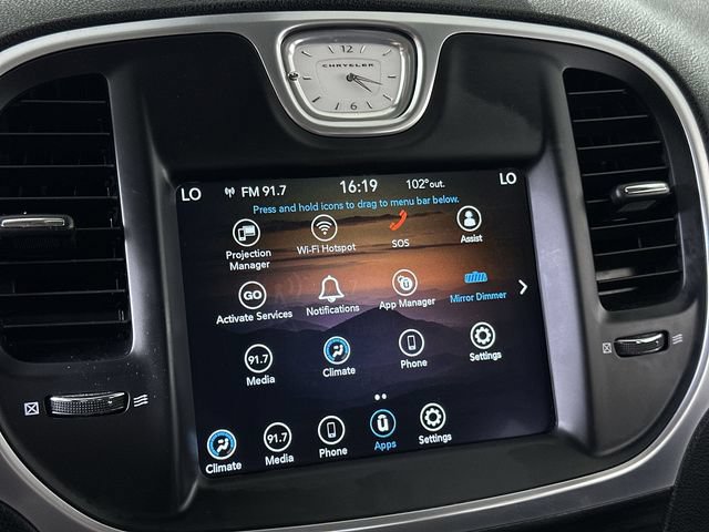Used 2021 Chrysler 300 Touring RWD image 14
