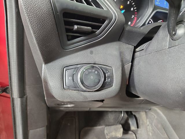 Used 2015 Ford Escape SE AWD/4WD image 27
