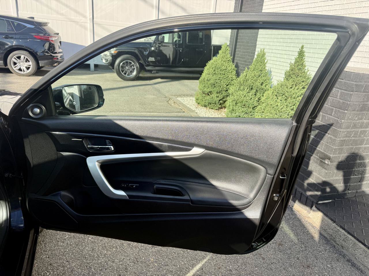 Used 2013 Honda Accord EX image 19