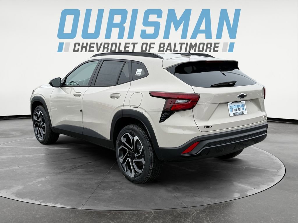 New 2026 Chevrolet Trax RS w/ Sunroof Package image 4