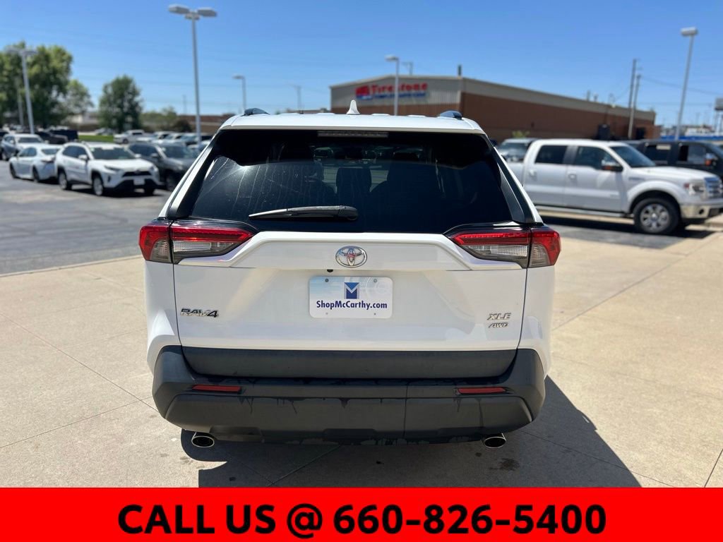 Used 2021 Toyota RAV4 XLE w/ Carpet Mat Package (TMS) AWD/4WD image 7
