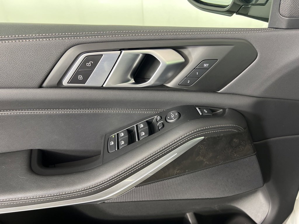 Certified 2023 BMW X5 xDrive40i w/ Premium Package image 17