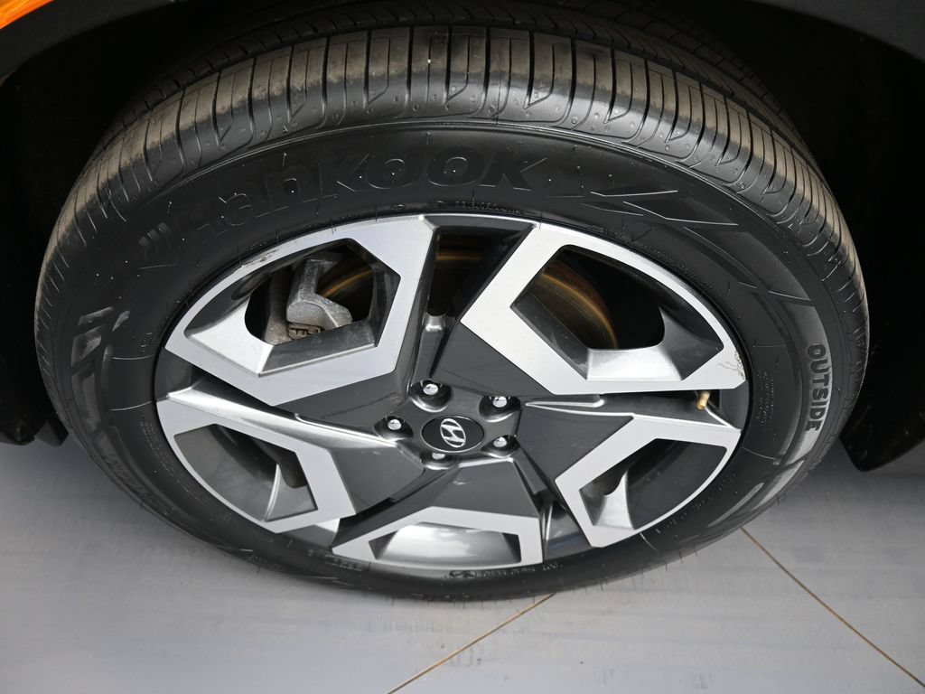 Used 2024 Hyundai Palisade Limited AWD/4WD image 14