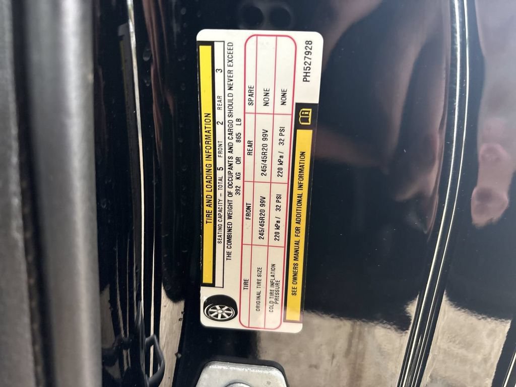 Used 2023 Dodge Challenger SXT w/ Plus Package RWD image 33